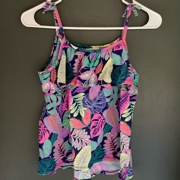 tank top - Picture 1 of 2